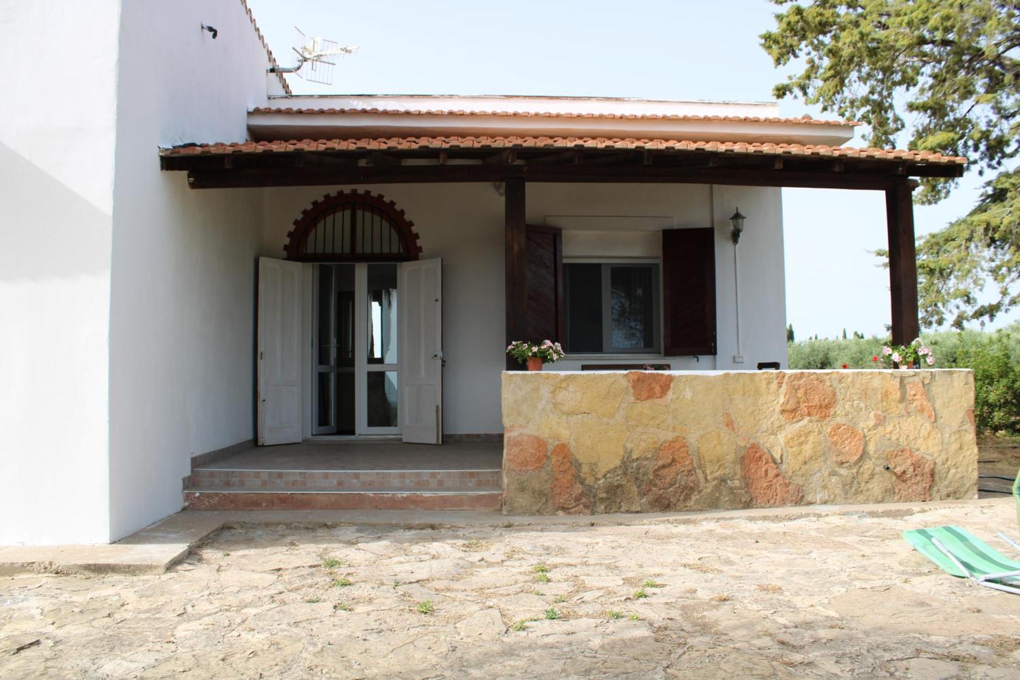 Casa Bouganville Villetta Tra Le Vigne E Il Mare Menfi Eksteriør billede
